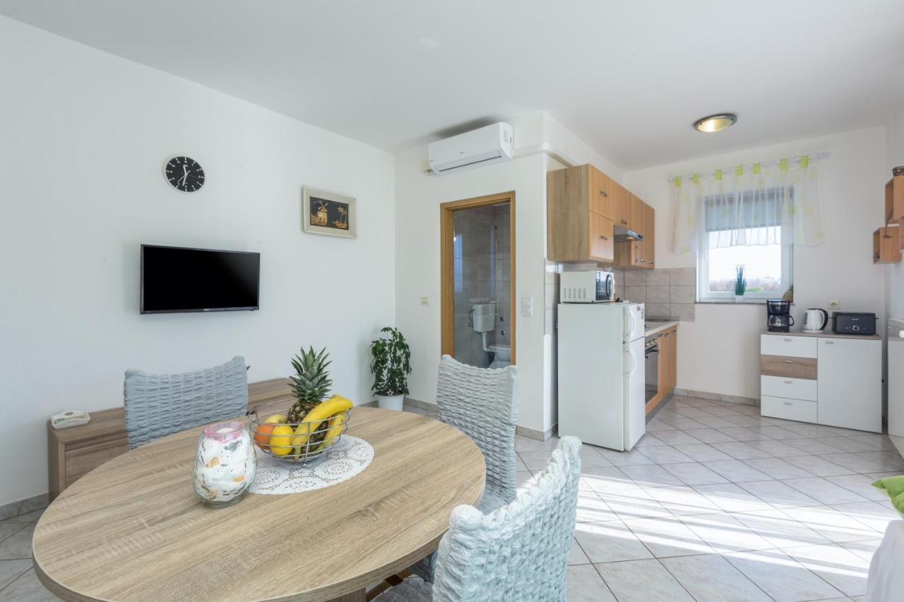 App Ruzica Finida Appartement Umag Buitenkant foto