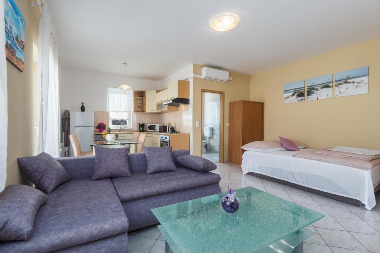 App Ruzica Finida Appartement Umag Buitenkant foto