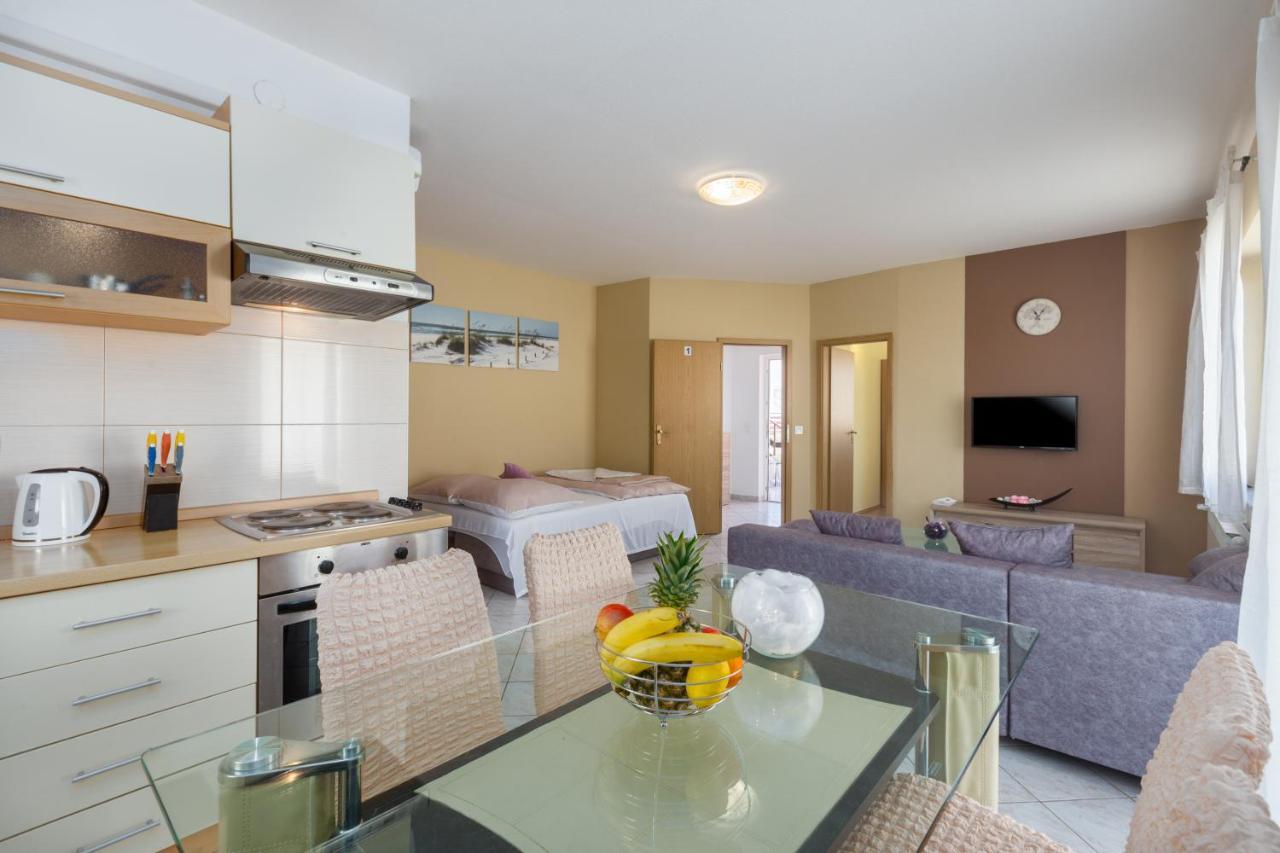 App Ruzica Finida Appartement Umag Buitenkant foto