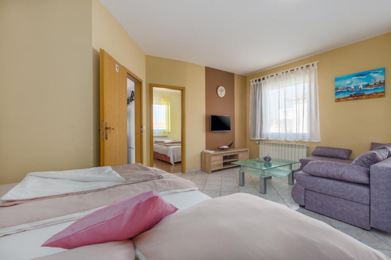 App Ruzica Finida Appartement Umag Buitenkant foto