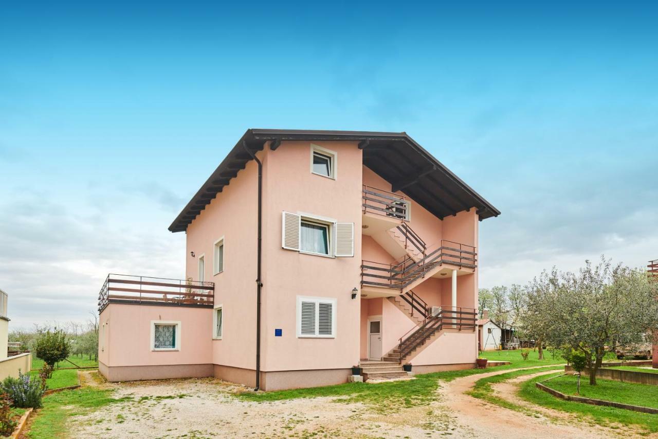 App Ruzica Finida Appartement Umag Buitenkant foto